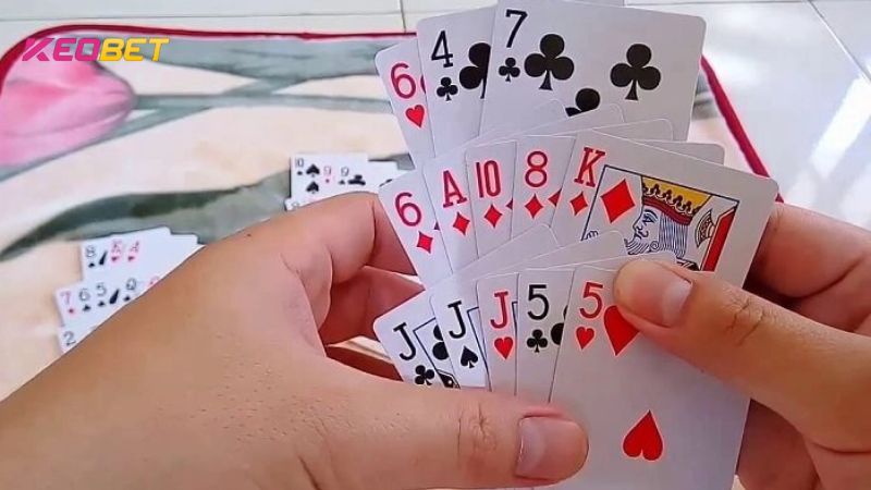 วิธีปกติในการคำนวณ Mau Binh คือการชนะ +1 หากคุณแพ้ให้ -1 ง่ายมาก